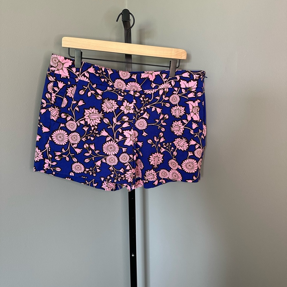 J Crew Floral Women's Shorts - Blue and‎ Pink